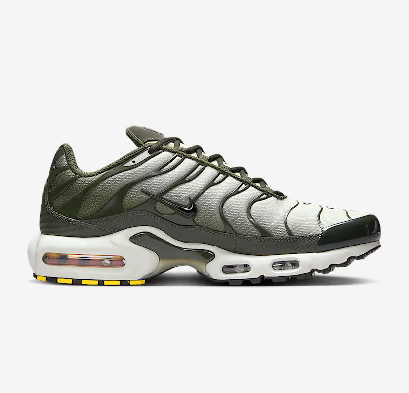 Nike Air Max Plus TN – Olive White