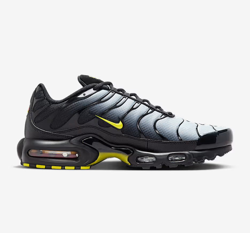 Nike Air Max Plus TN – Wolf Grey/Opti Yellow