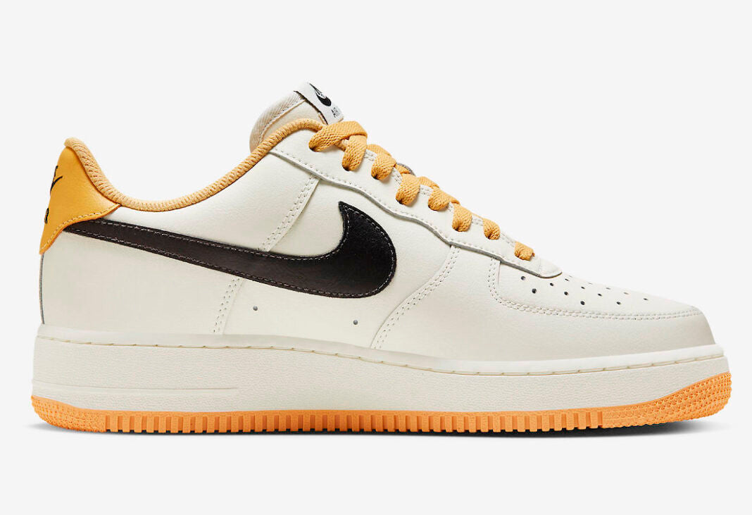 Nike Air Force 1 '07 - Sail Tan Black