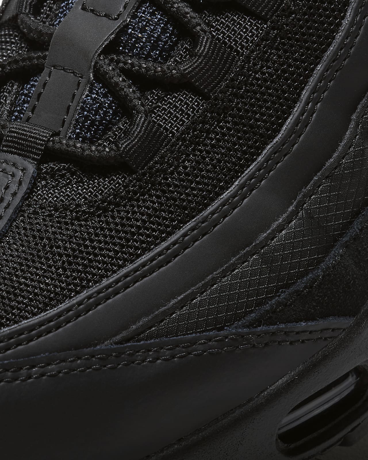 Nike Air Max 95 - Triple Black